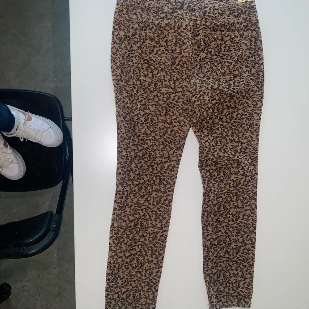 NWOT PILCRO AND THE LETTERPRESS ANTHROPOLOGIE SERIF CORDUROY PANTS POPULAR BRAND - Picture 8 of 9